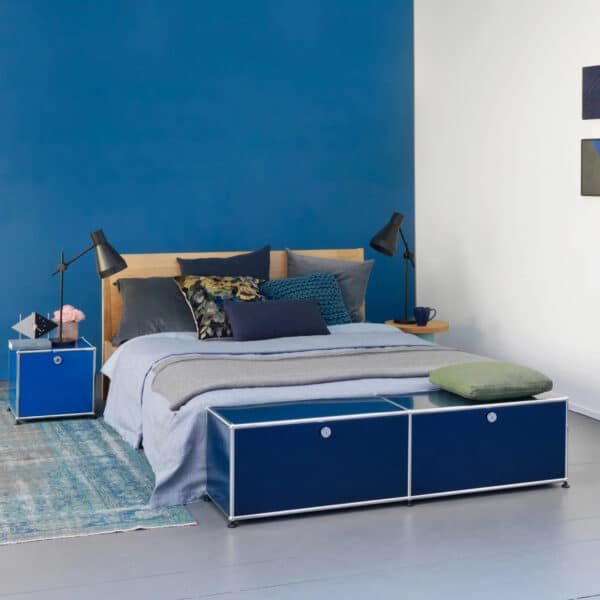 Izumi Media Storage Blue 8 - Haller Media B218