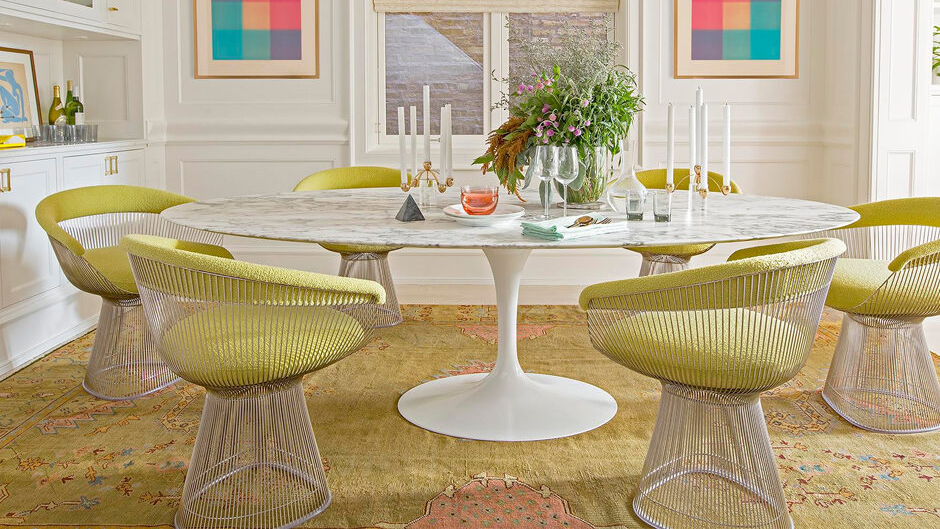 Minimalist Chairs for Small Spaces