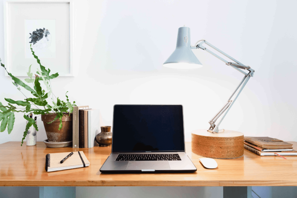 Modern Desk Chair