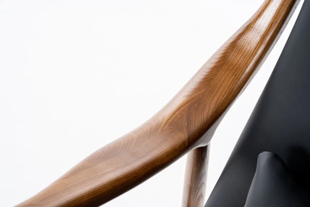 Model 45 Chair Replica Features 2
