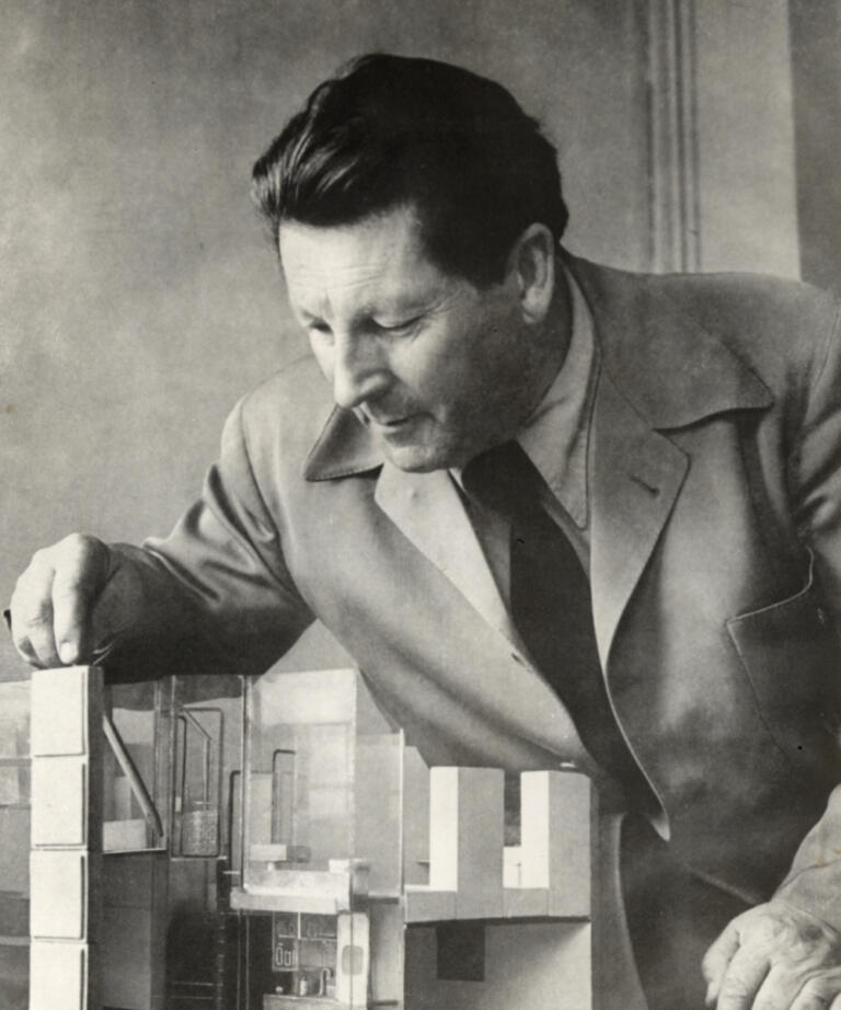 Designer Profile Gerrit Thomas Rietveld