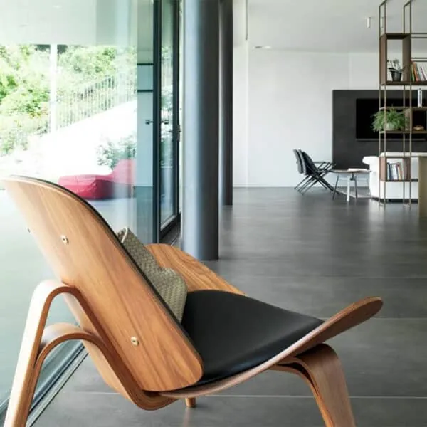 Proximaloungechair Blackash 16 - Ch07 Shell Chair,  Replica